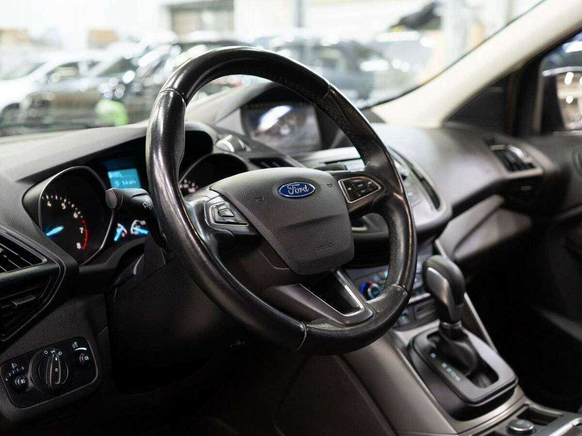 Ford Kuga, 2017 Фото №5