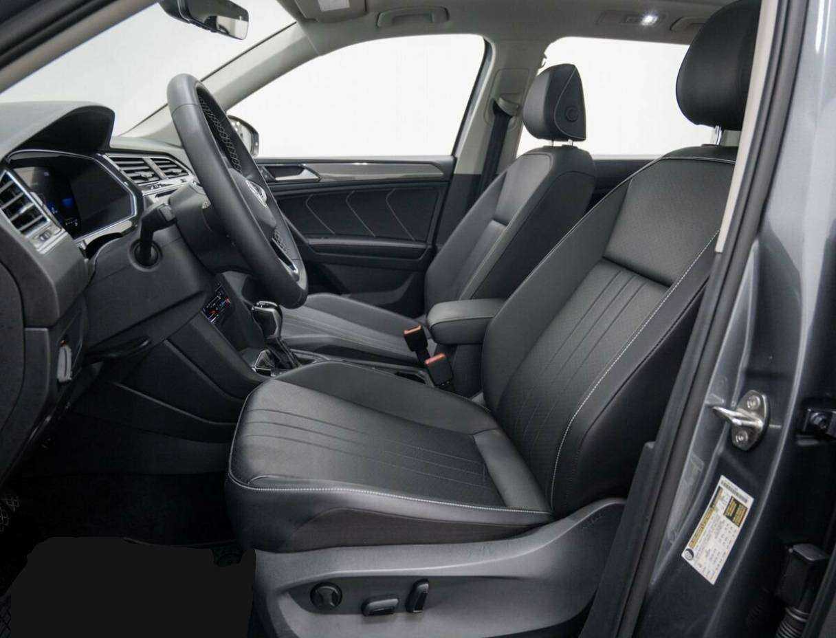 Volkswagen Tiguan, 2022 - 24 195 км. | Фото №7