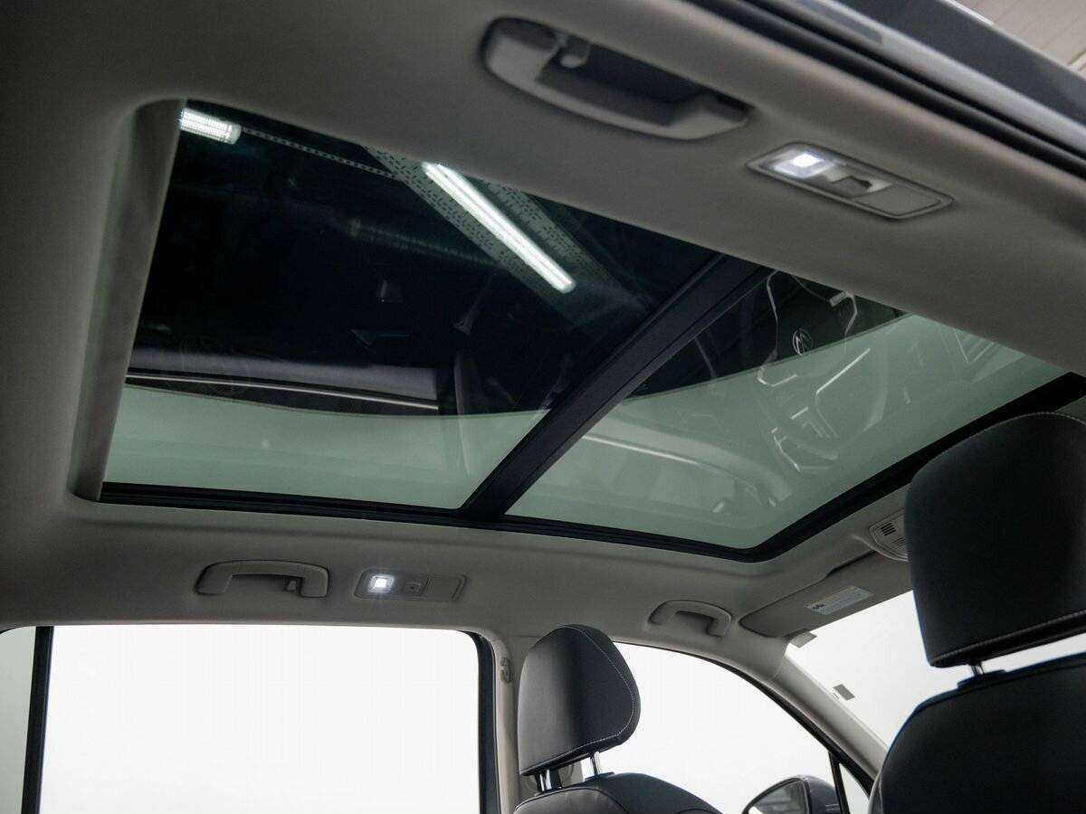 Volkswagen Tiguan, 2022 Фото №22