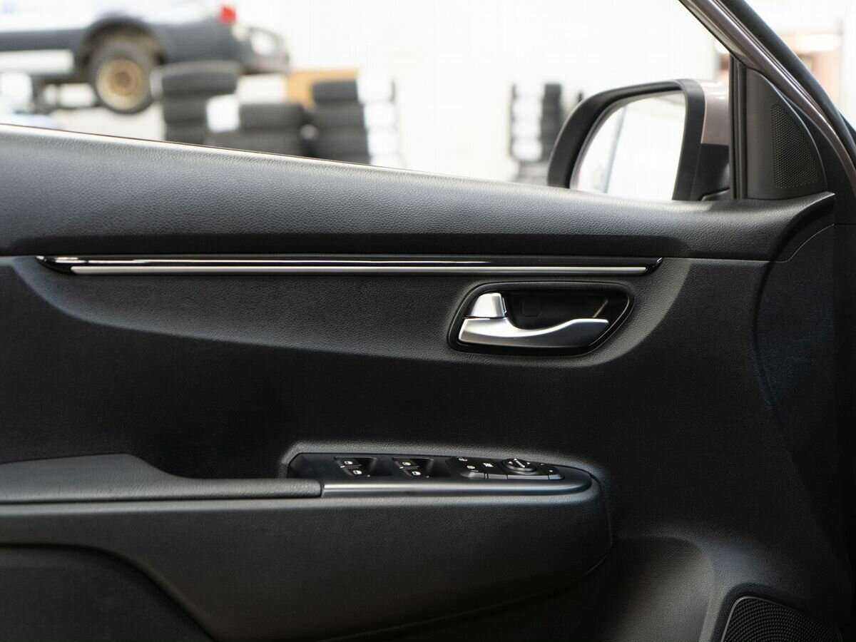 Kia Rio, 2018 Фото №15