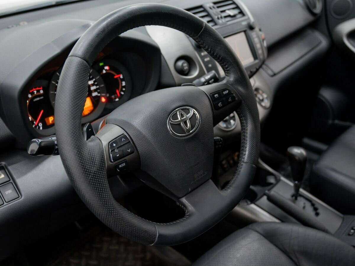 Toyota RAV4, 2011 Фото №19
