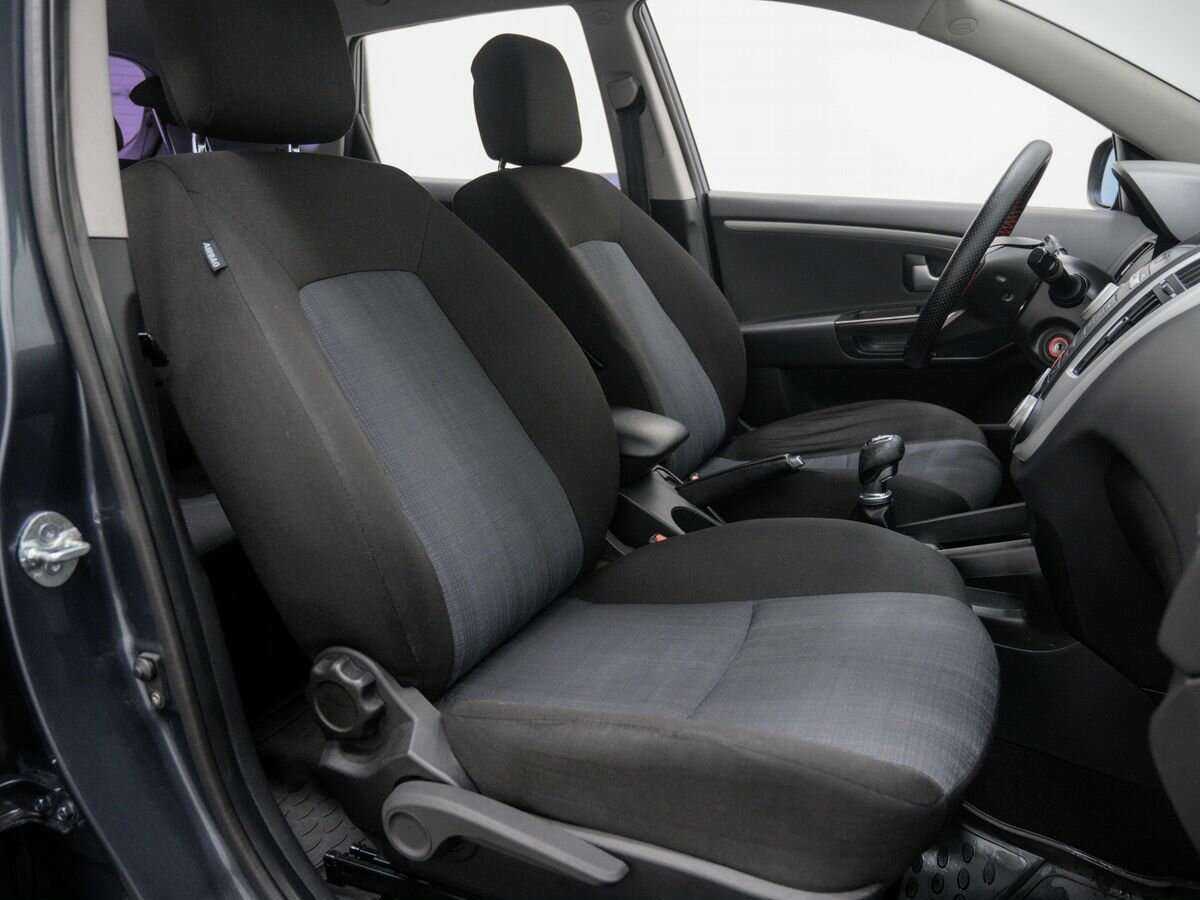 Kia Ceed, 2010 Фото №9