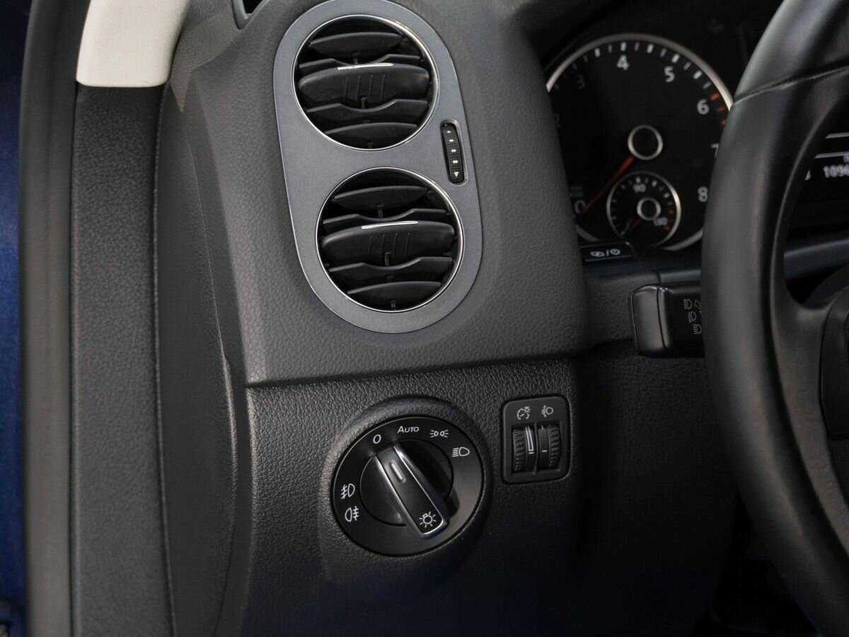 Volkswagen Tiguan, 2014 Фото №18