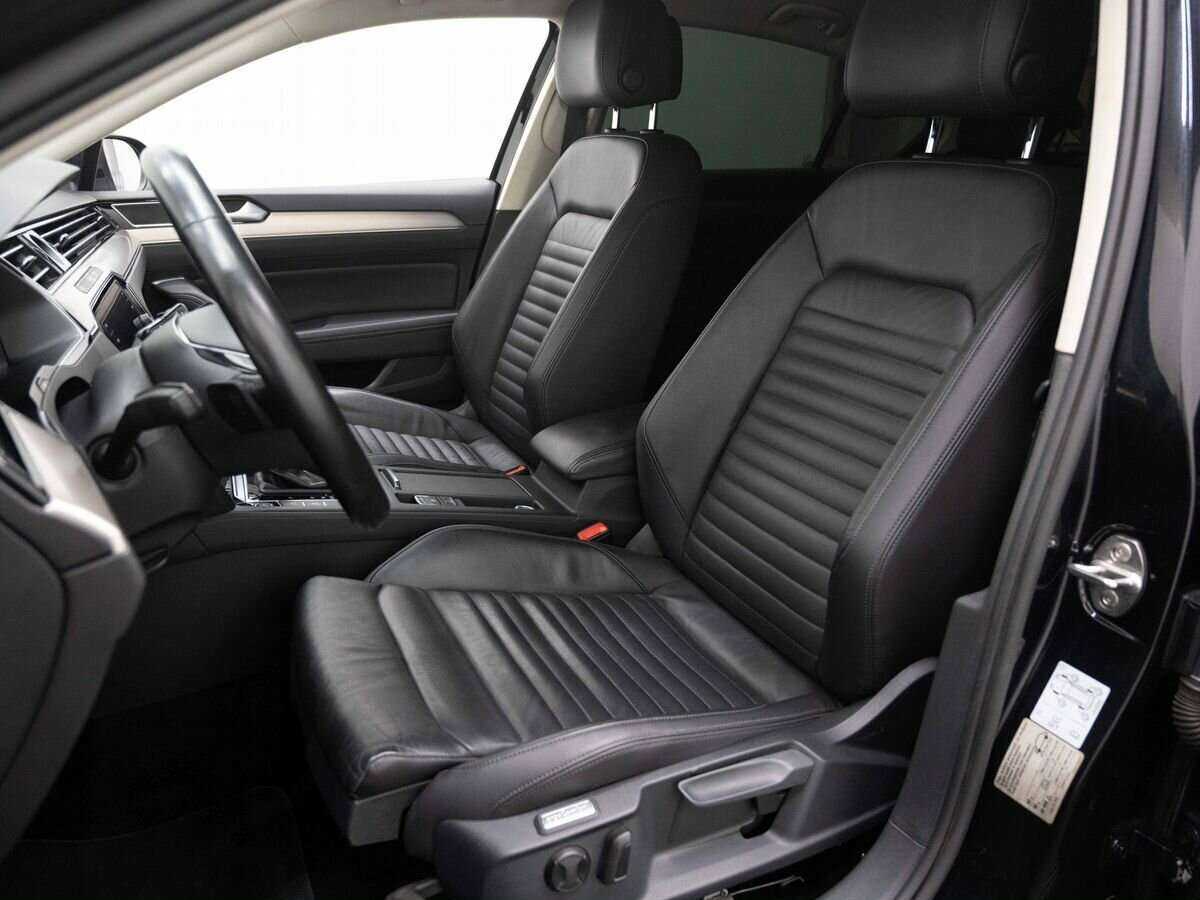Volkswagen Passat, 2019 - 133 248 км. | Фото №8