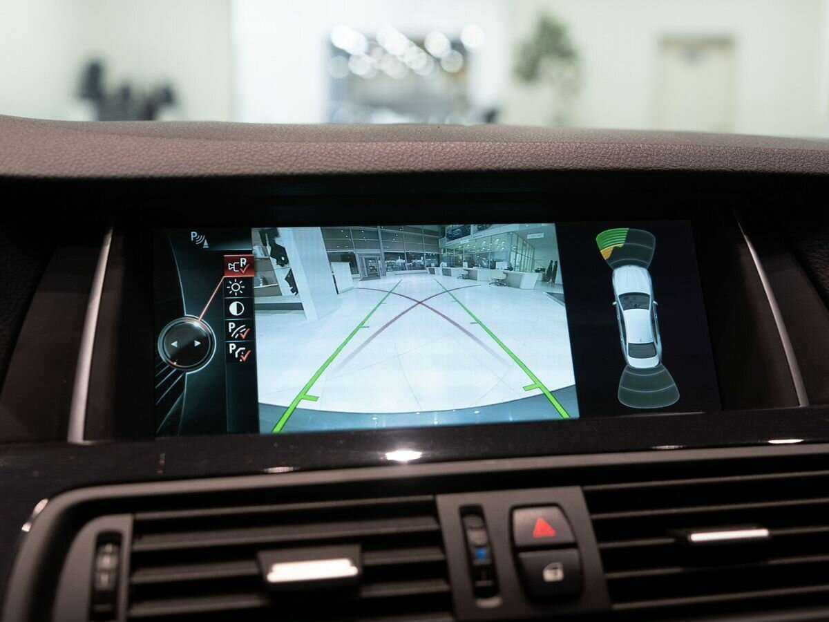 BMW 5 серии 520i, 2016 Фото №19