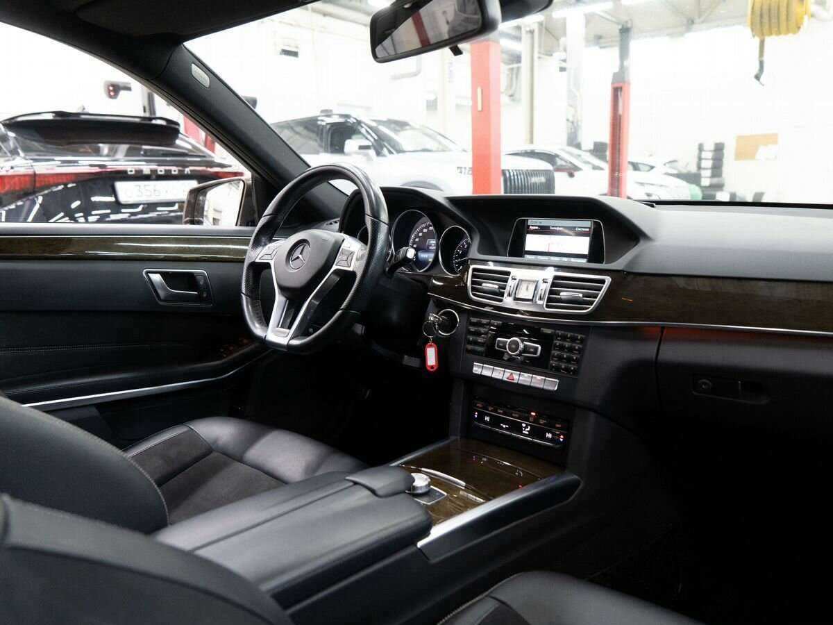 Mercedes-Benz E-Класс 200, 2013 Фото №17