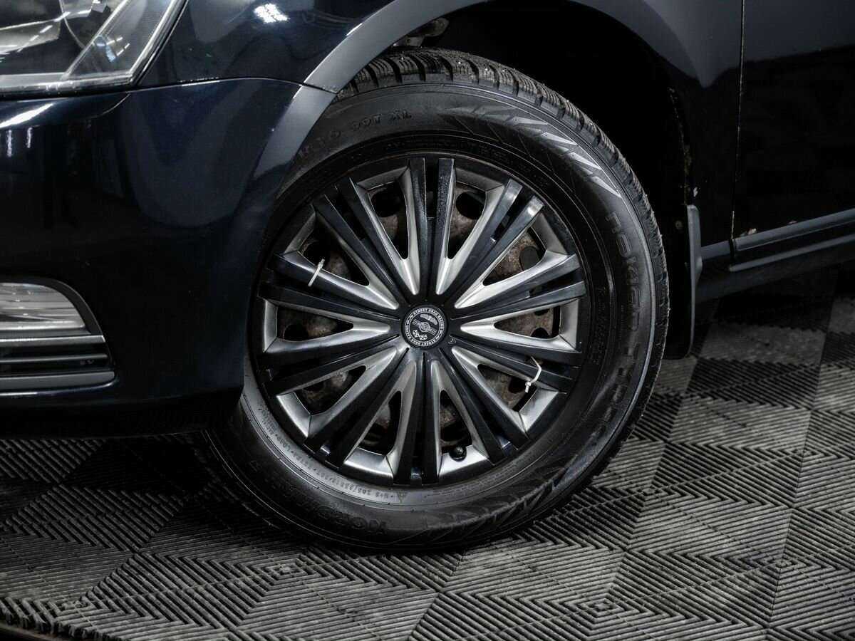 Volkswagen Passat, 2011 Фото №13