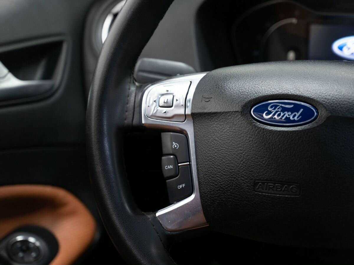 Ford Mondeo, 2011 Фото №13