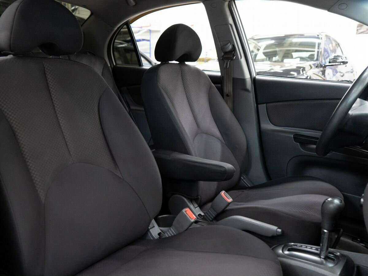 Kia Rio, 2010 Фото №10