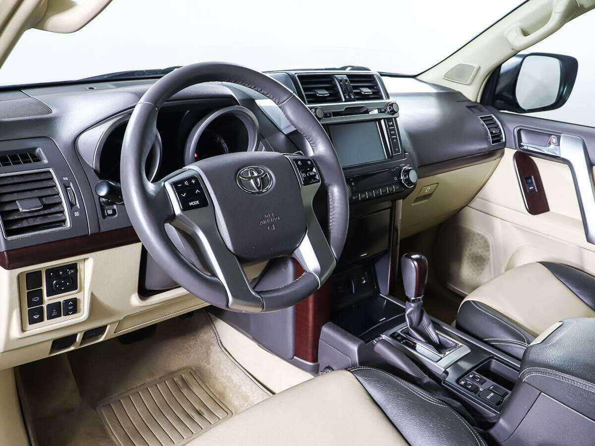 Toyota Land Cruiser Prado, 2014 Фото №13