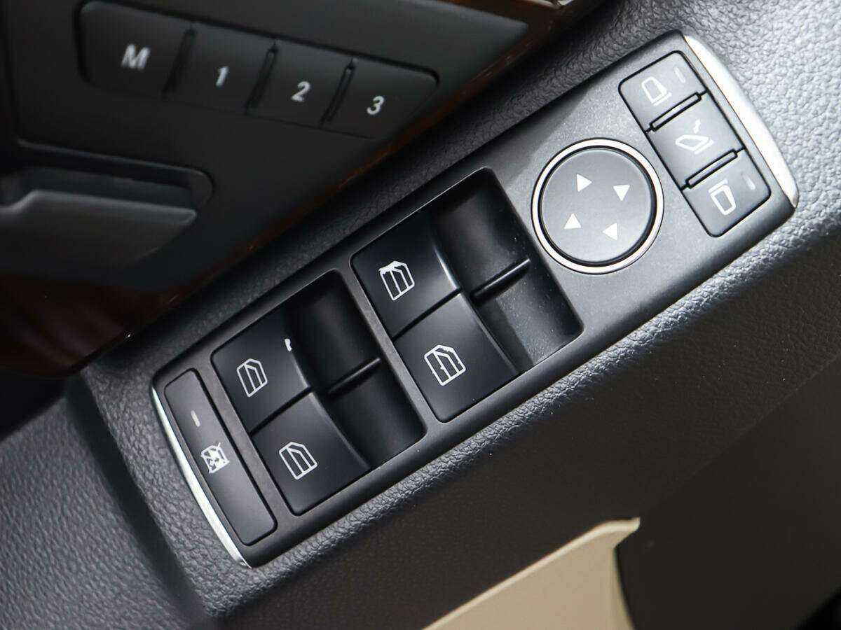 Mercedes-Benz GLK-Класс 350 CDI, 2012 Фото №19