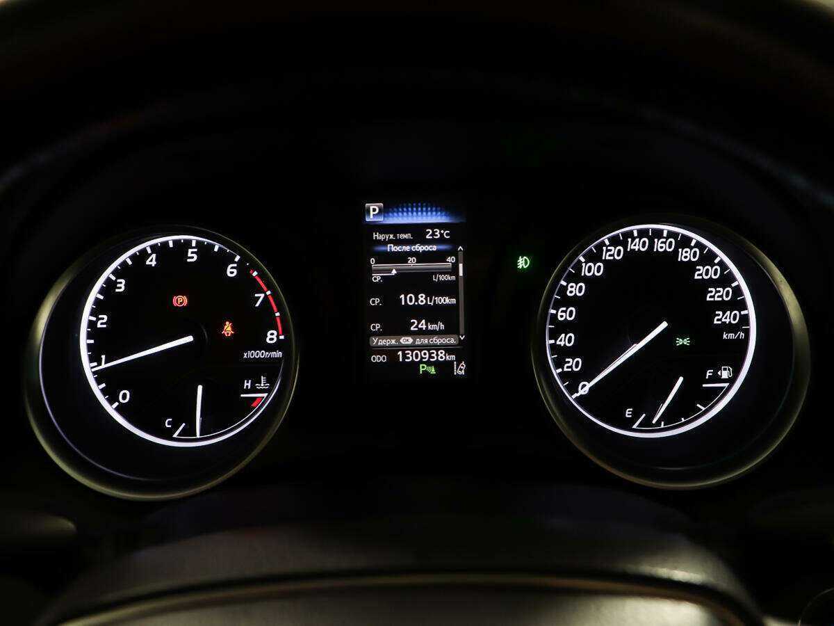 Toyota Camry, 2018 Фото №14