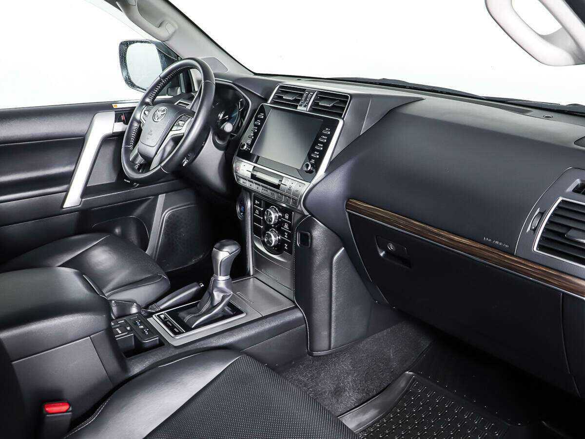 Toyota Land Cruiser Prado, 2020 Фото №9
