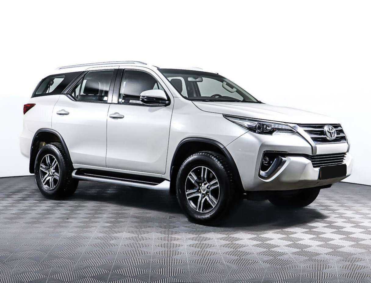 Toyota Fortuner, 2019 - 59 150 км. | Фото №3