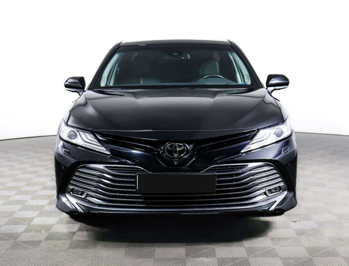 Toyota Camry, 2019 - 43 798 км. | Фото №2