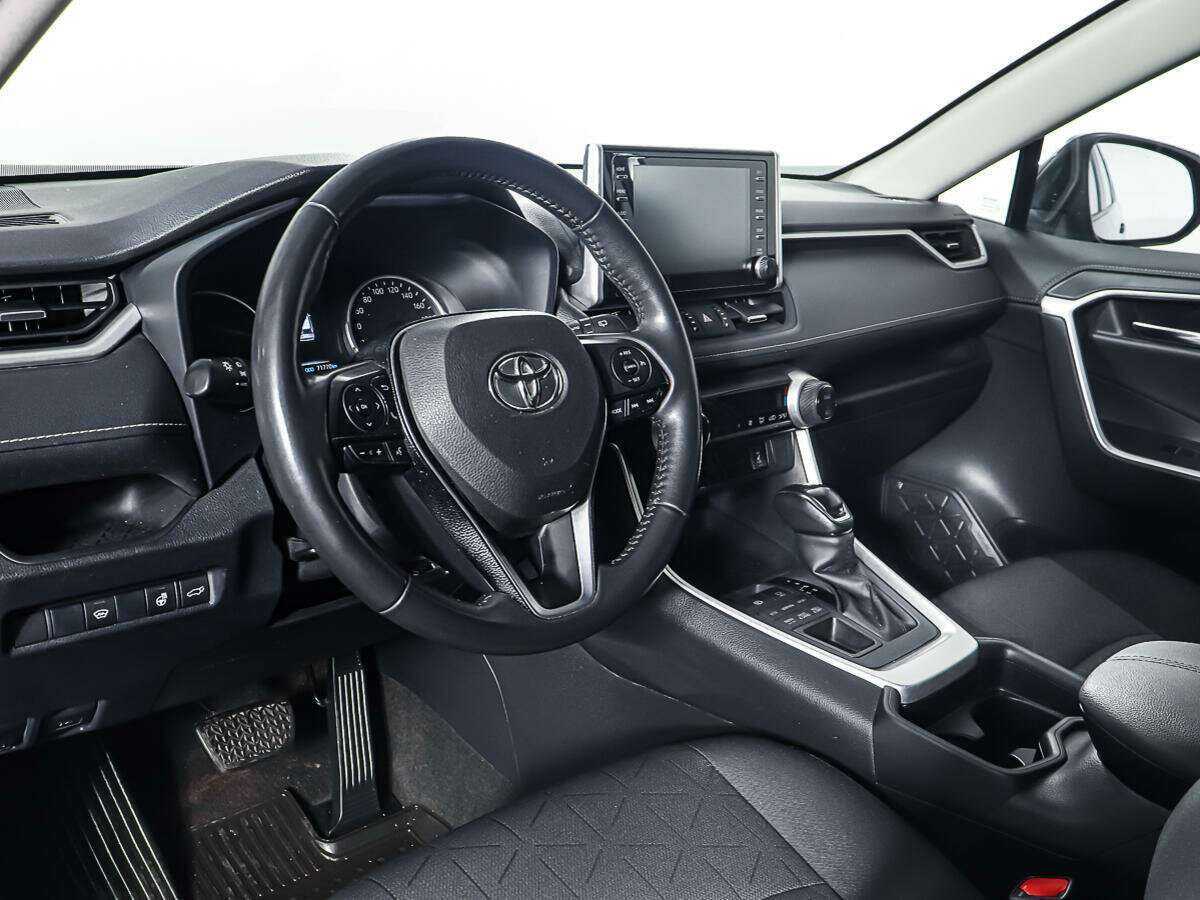 Toyota RAV4, 2021 Фото №13
