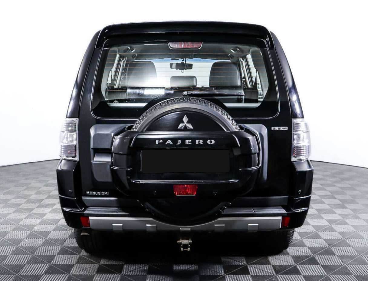 Mitsubishi Pajero, 2010 - 137 712 км. | Фото №6