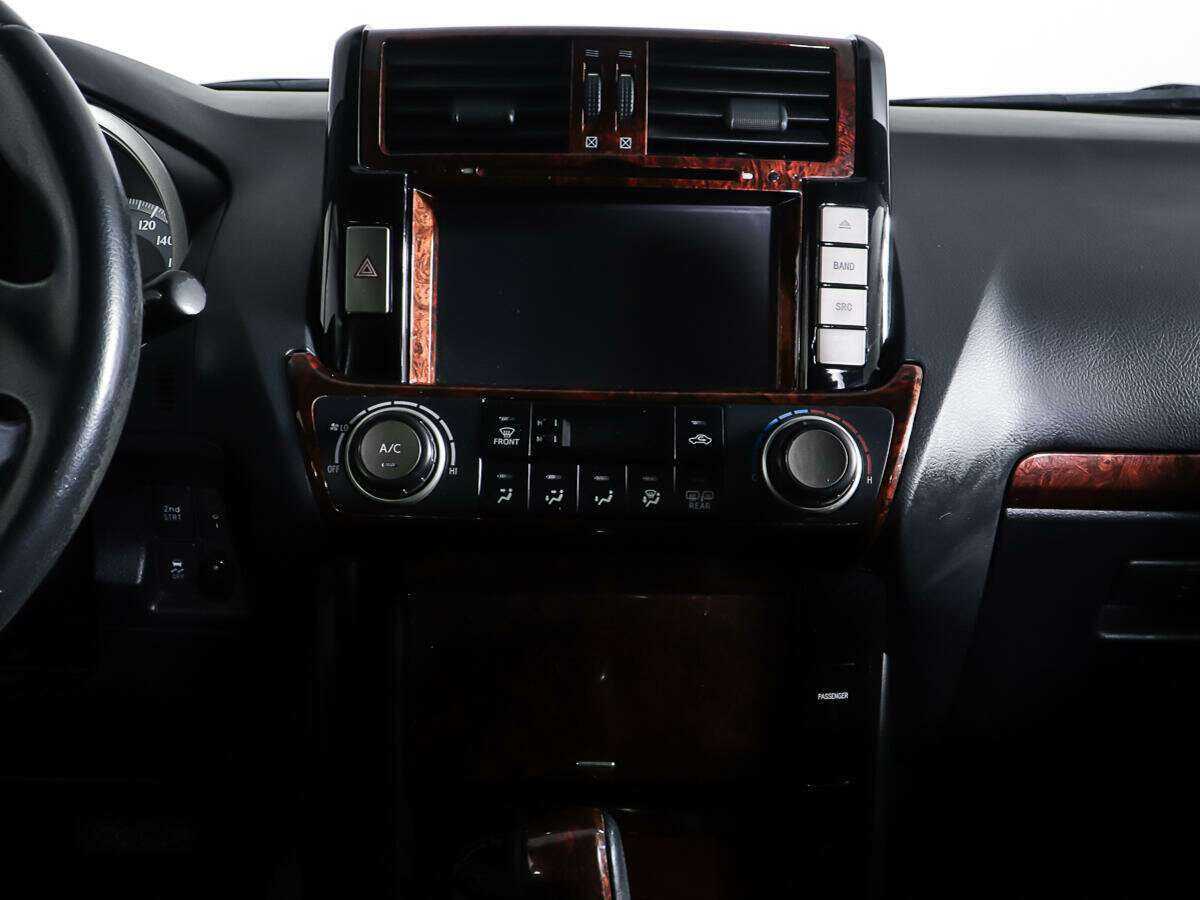 Toyota Land Cruiser Prado, 2011 Фото №13