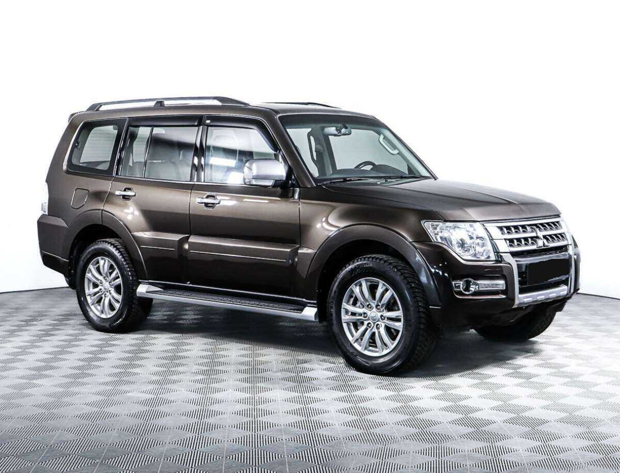 Mitsubishi Pajero, 2017 - 85 279 км. | Фото №3