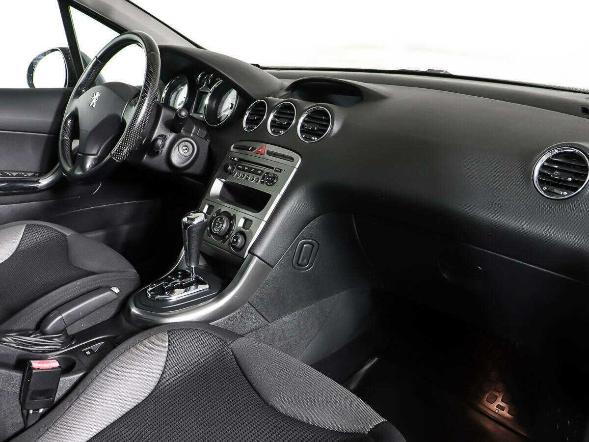 Peugeot 308, 2010 - 143 391 км. | Фото №8