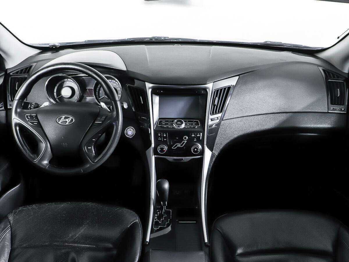 Hyundai Sonata, 2011 Фото №11