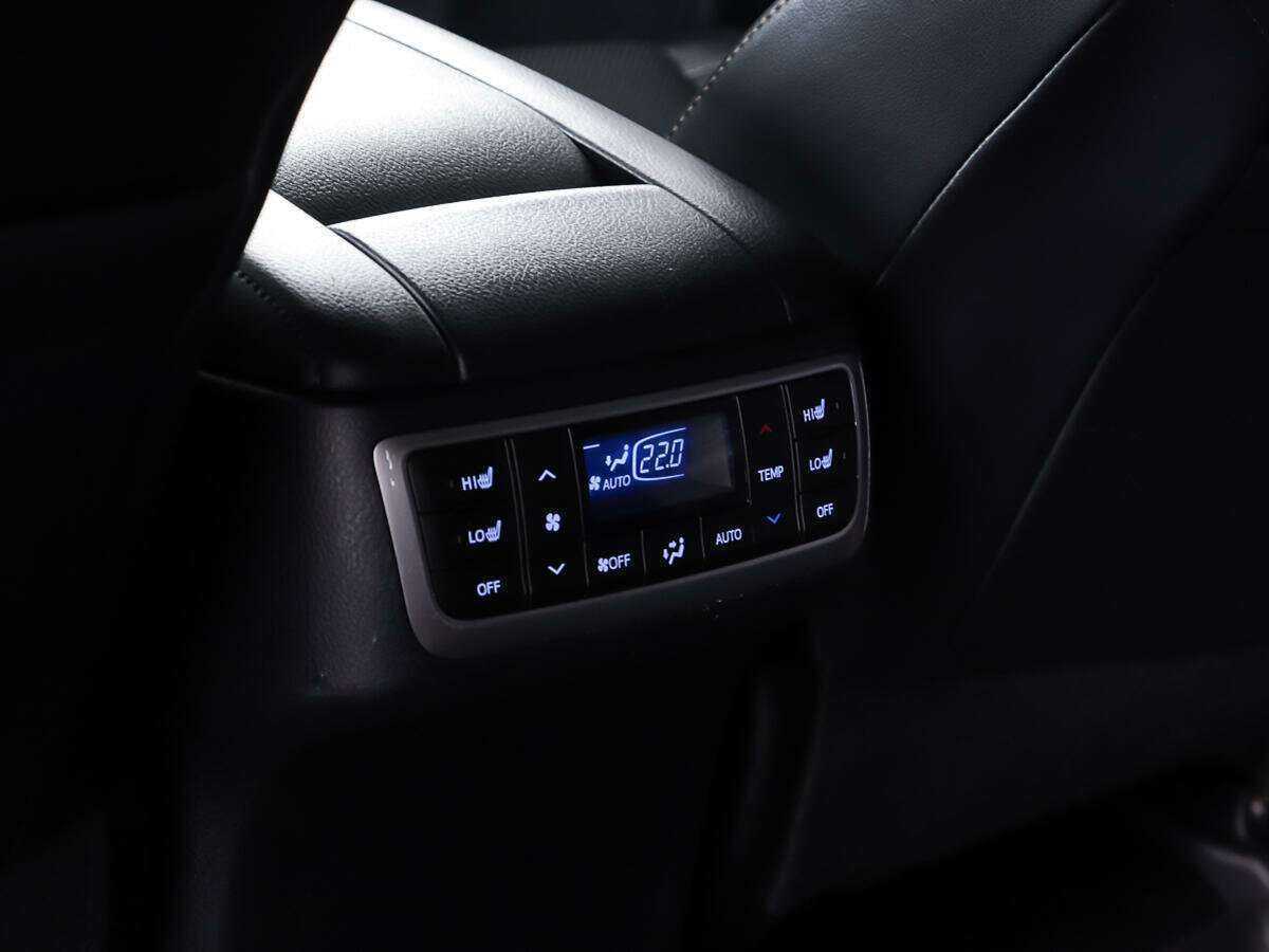 Toyota Highlander, 2015 Фото №17