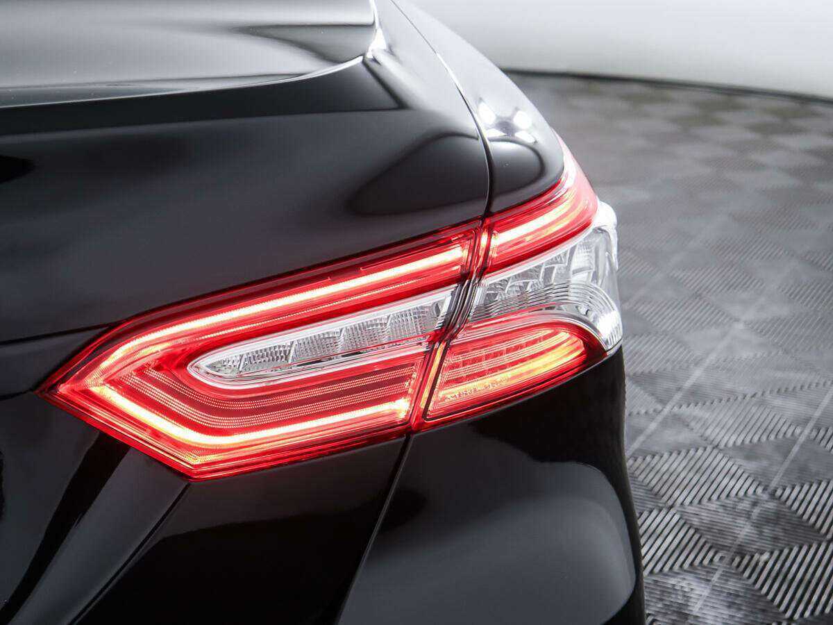 Toyota Camry, 2018 Фото №24