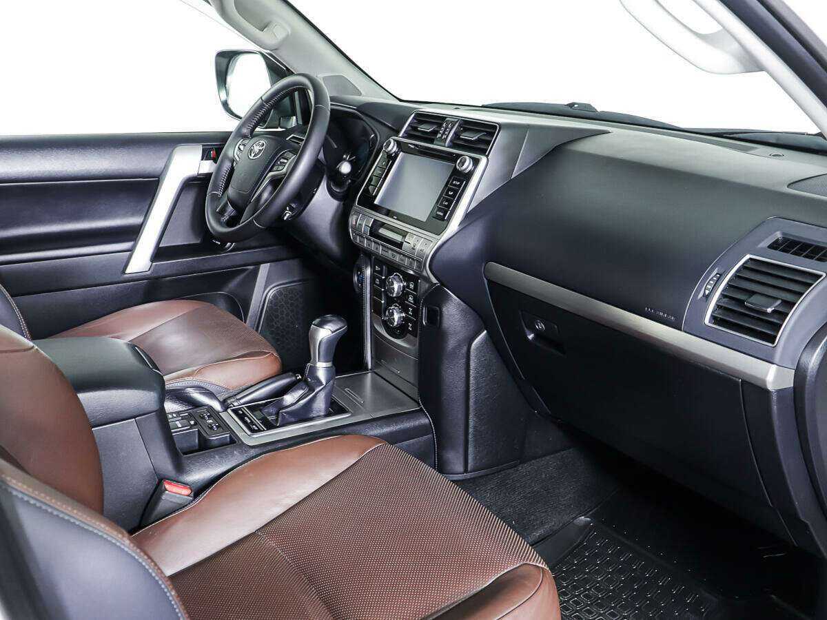 Toyota Land Cruiser Prado, 2017 - 77 000 км. | Фото №8