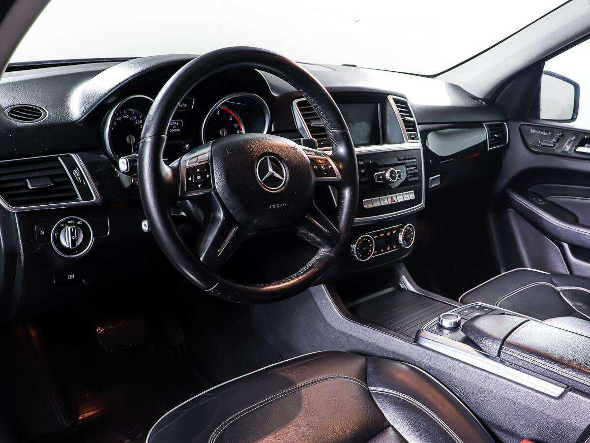 Mercedes-Benz M-Класс 350 CDI, 2013 Фото №13