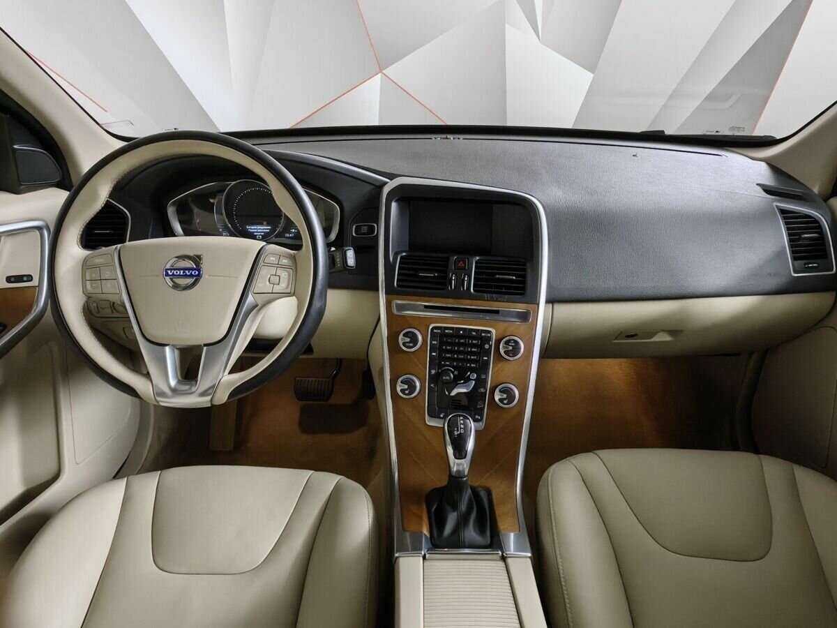 Volvo XC60, 2015 Фото №11