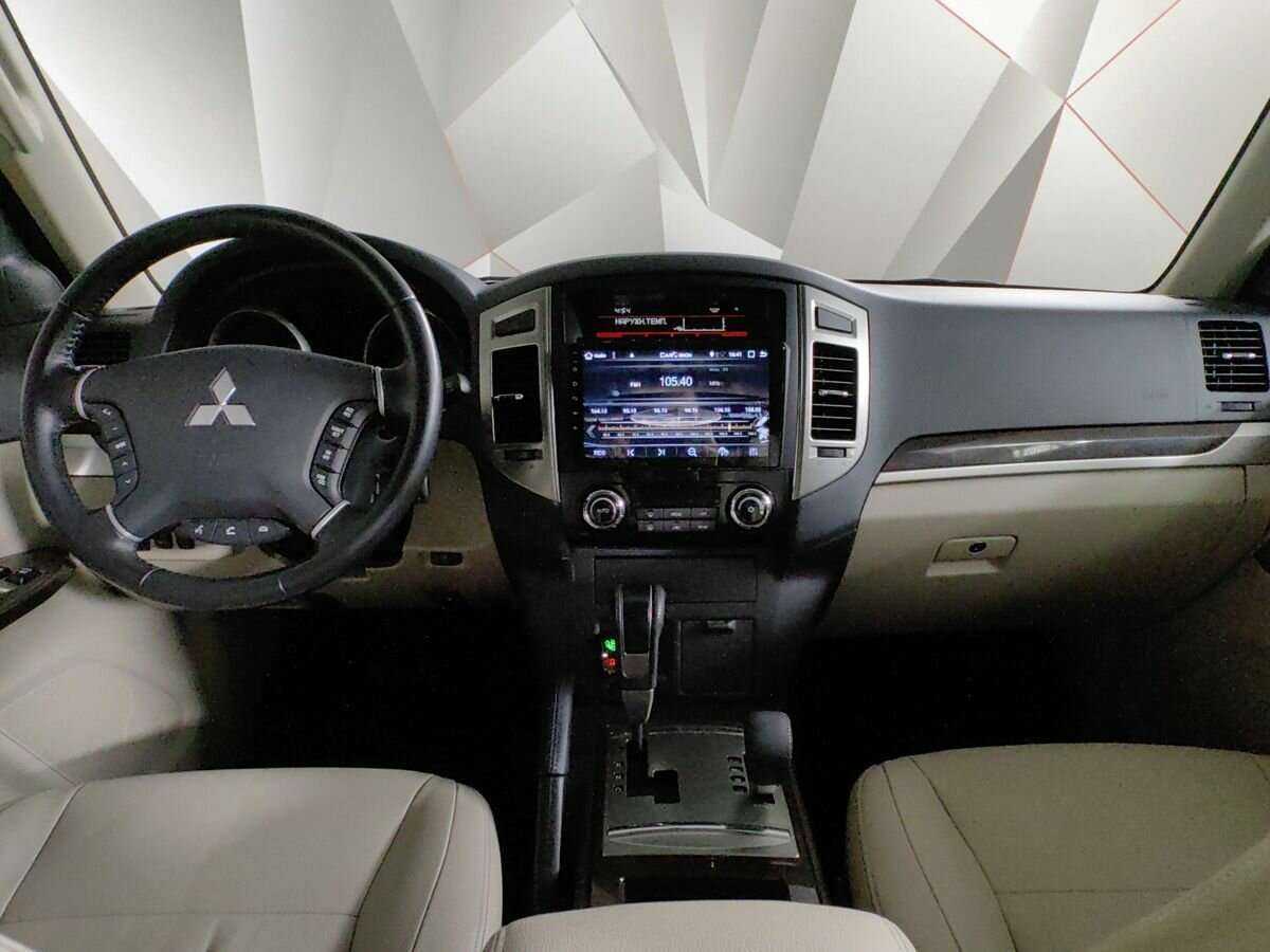 Mitsubishi Pajero, 2021 Фото №10