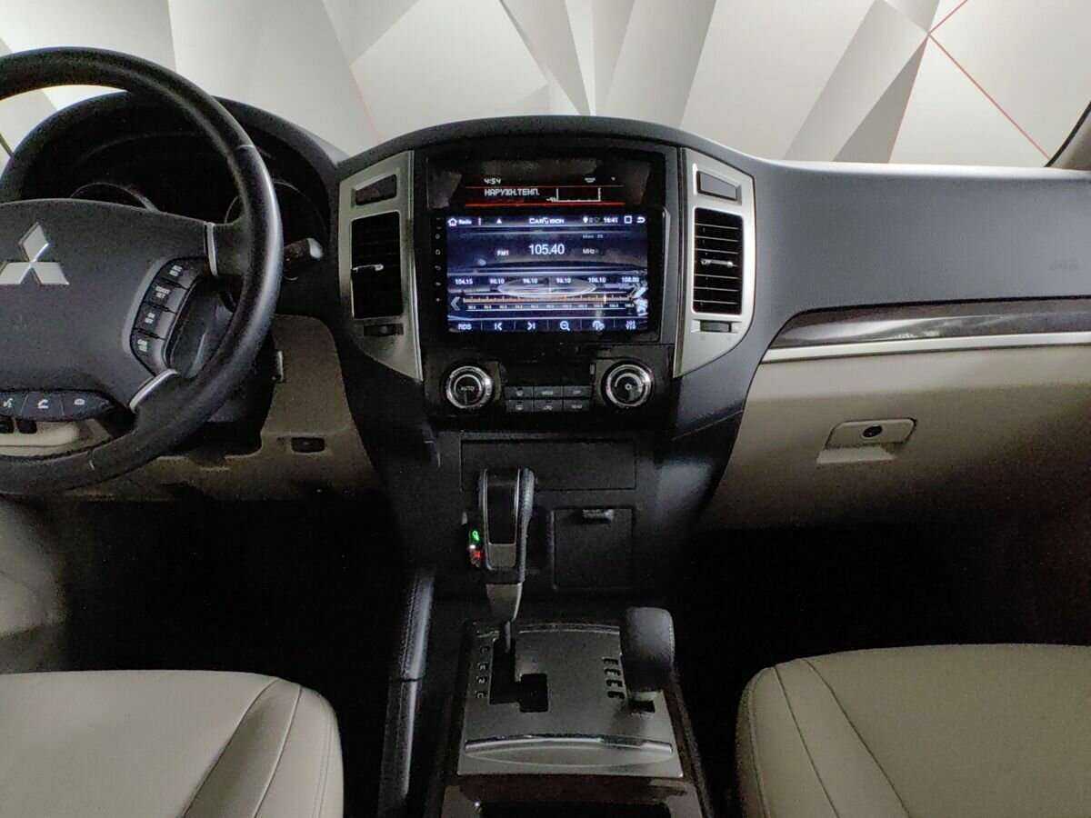 Mitsubishi Pajero, 2021 Фото №11