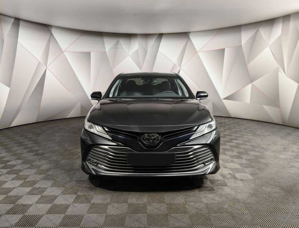 Toyota Camry, 2020 Фото №6