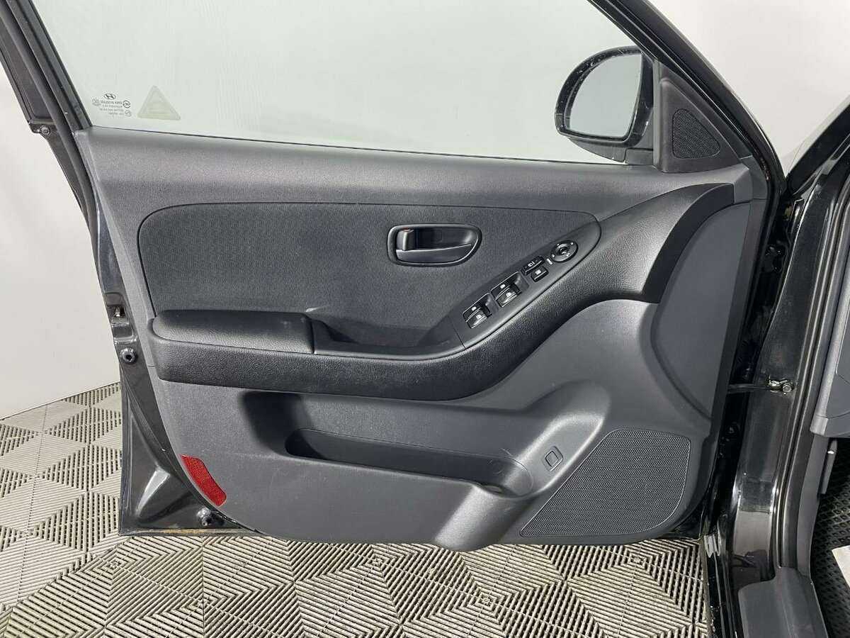 Hyundai Elantra, 2007 Фото №8