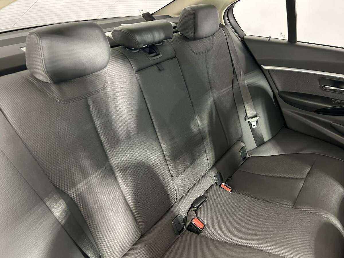 BMW 3 серии 320d xDrive, 2016 Фото №15