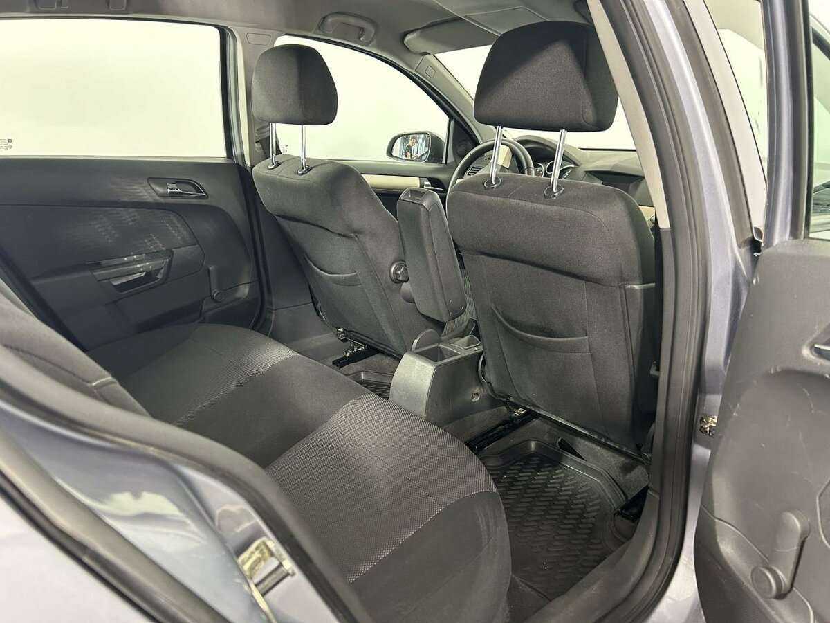 Opel Astra, 2008 Фото №15