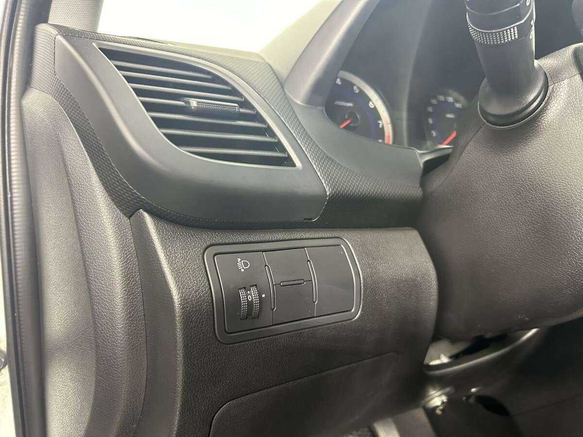 Hyundai Solaris, 2015 Фото №9