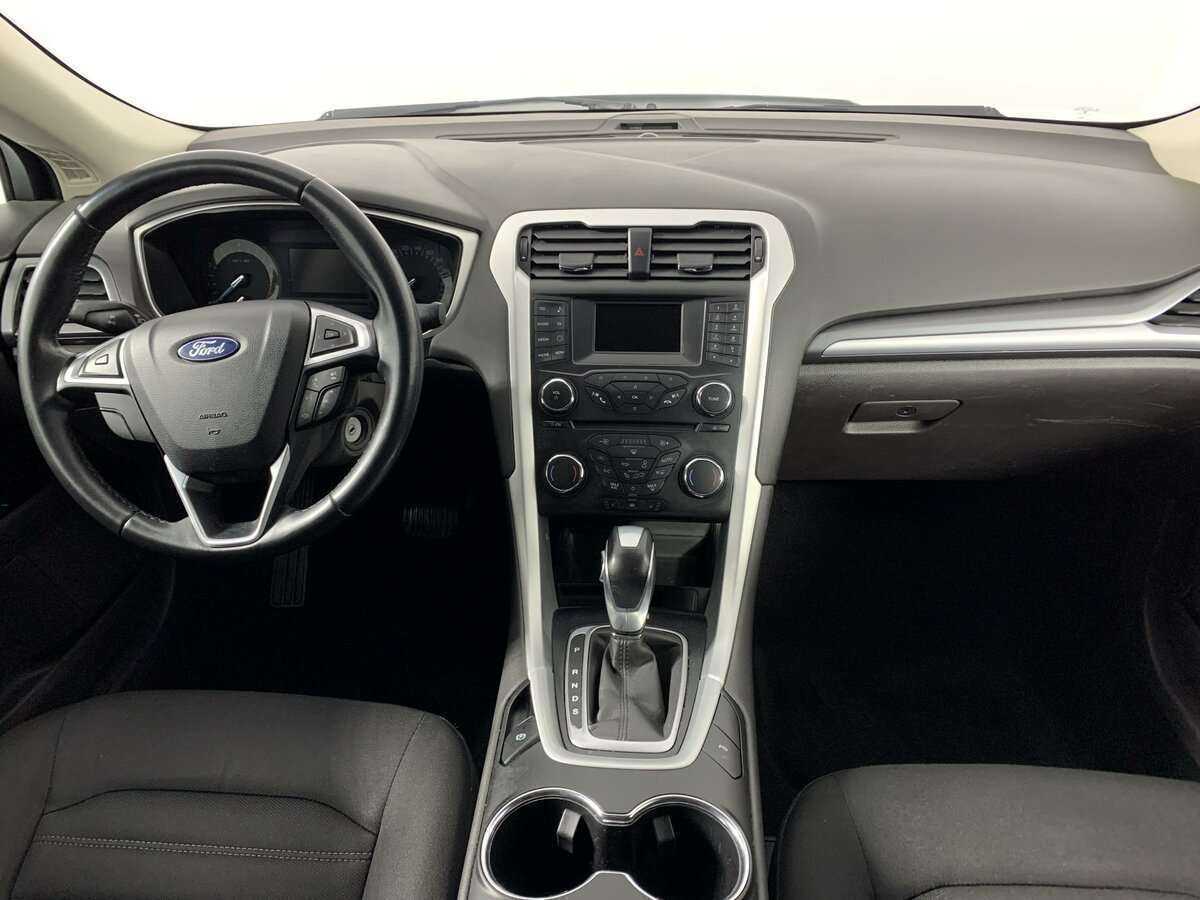 Ford Mondeo, 2018 Фото №11