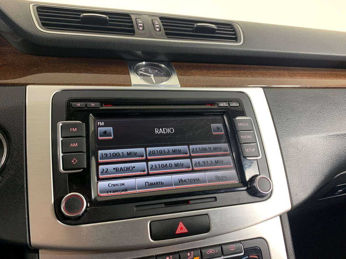 Volkswagen Passat CC, 2011 Фото №13