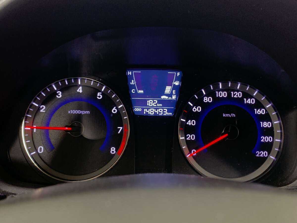 Hyundai Solaris, 2011 Фото №12