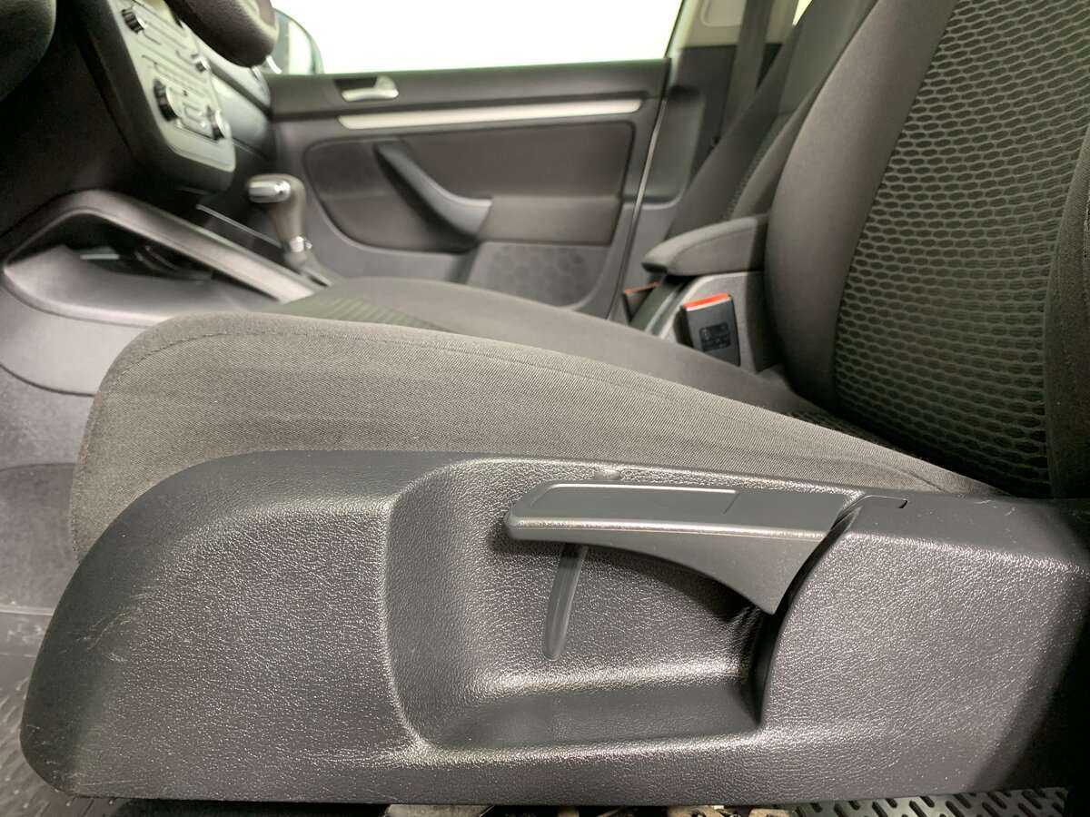 Volkswagen Jetta, 2009 Фото №14