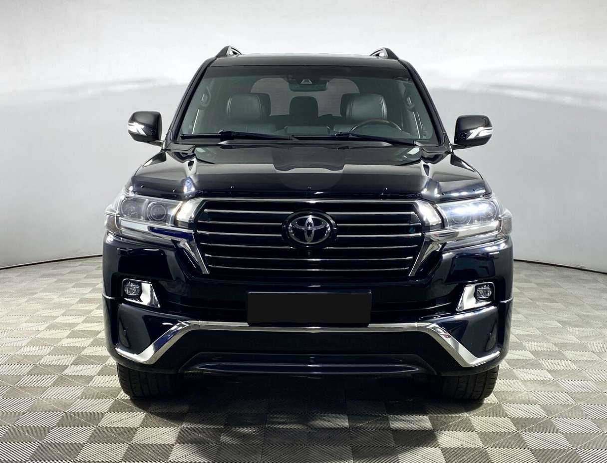 Toyota Land Cruiser, 2017 - 200 149 км. | Фото №2