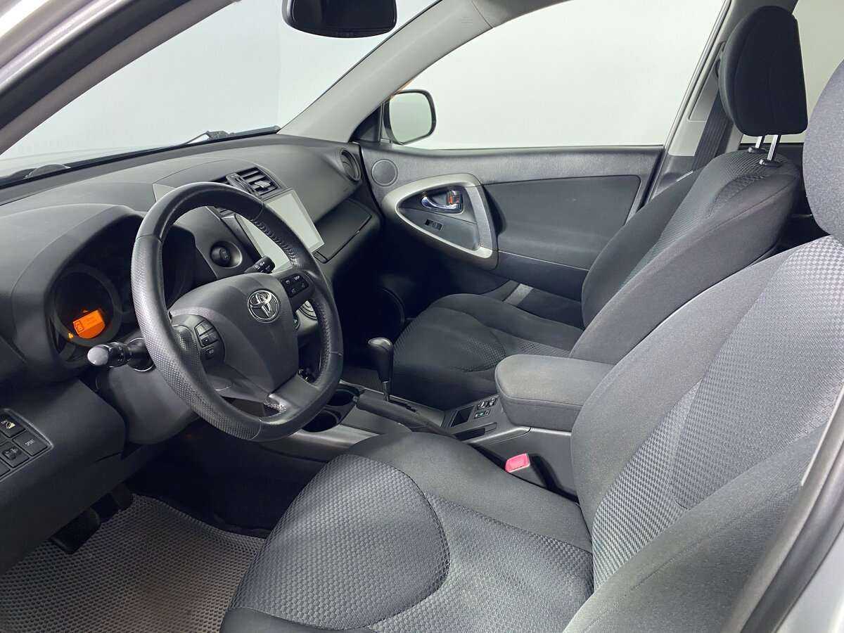 Toyota RAV4, 2011 - 145 850 км. | Фото №8