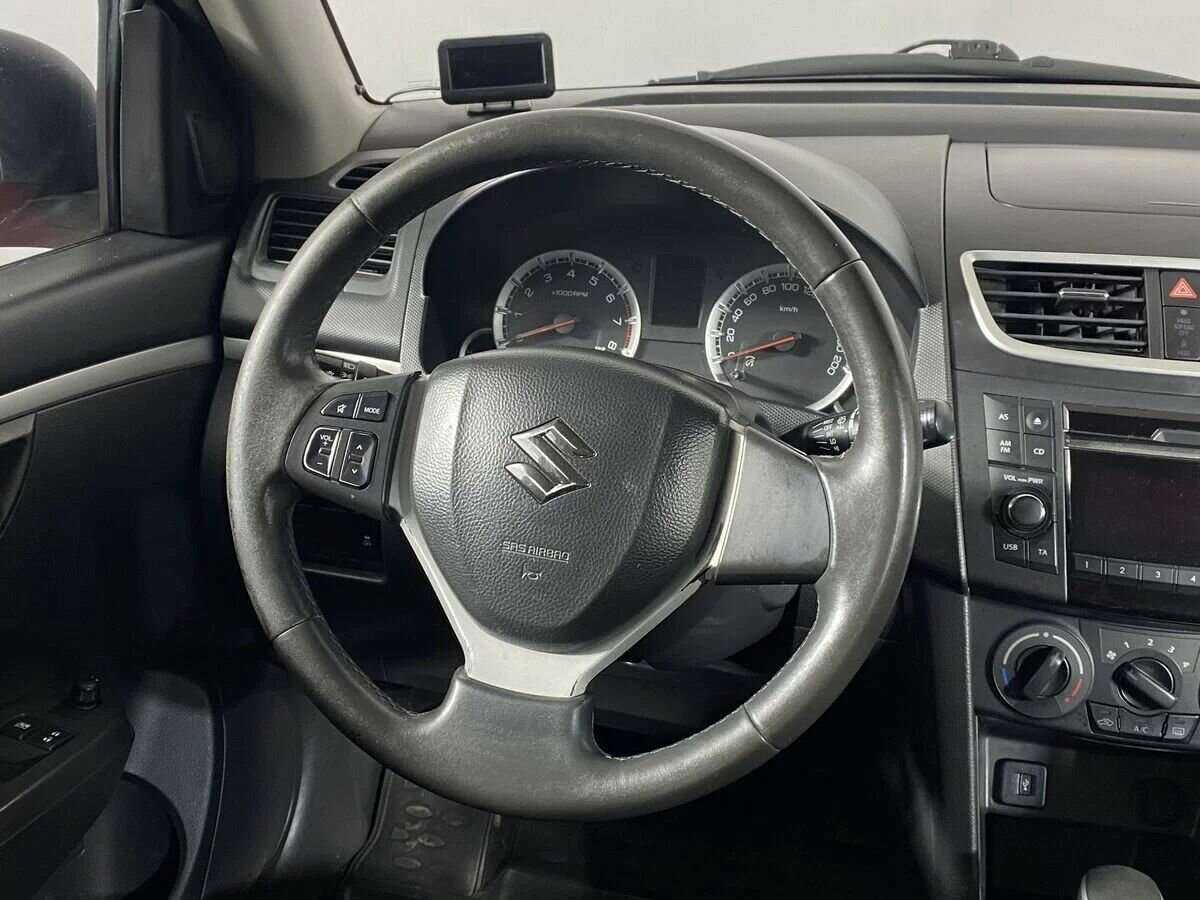 Suzuki Swift, 2011 Фото №10