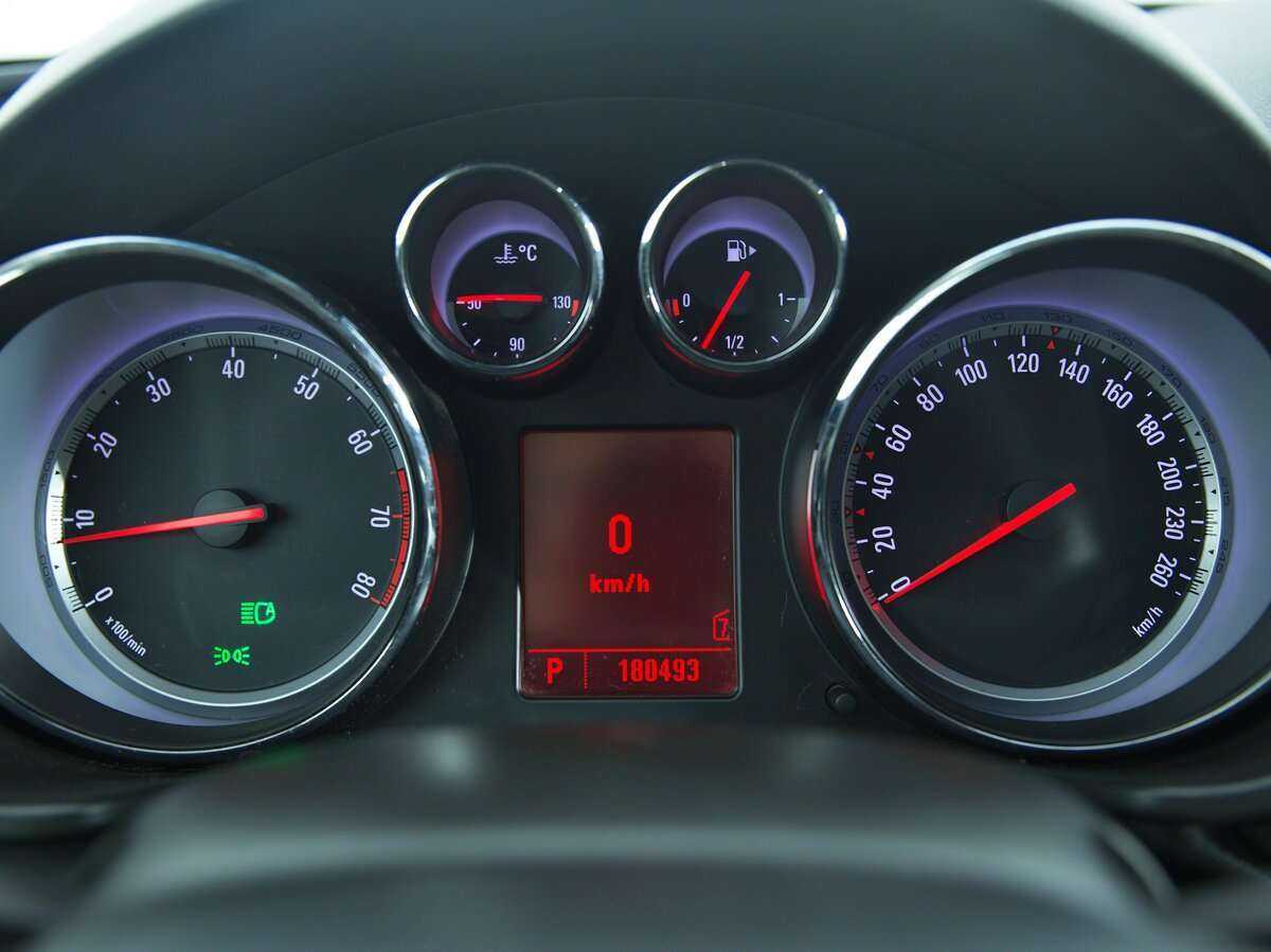 Opel Insignia, 2009 Фото №11