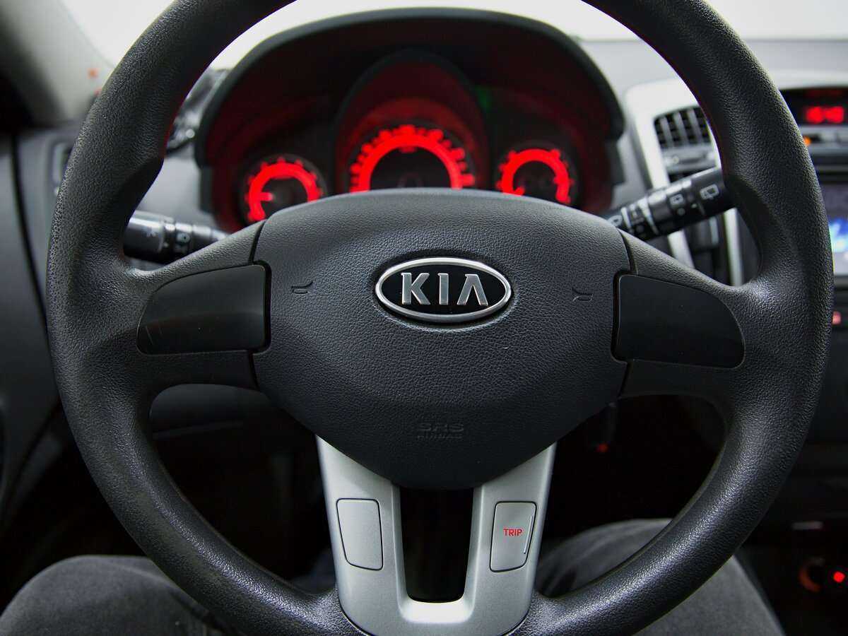 Kia Ceed, 2011 Фото №11