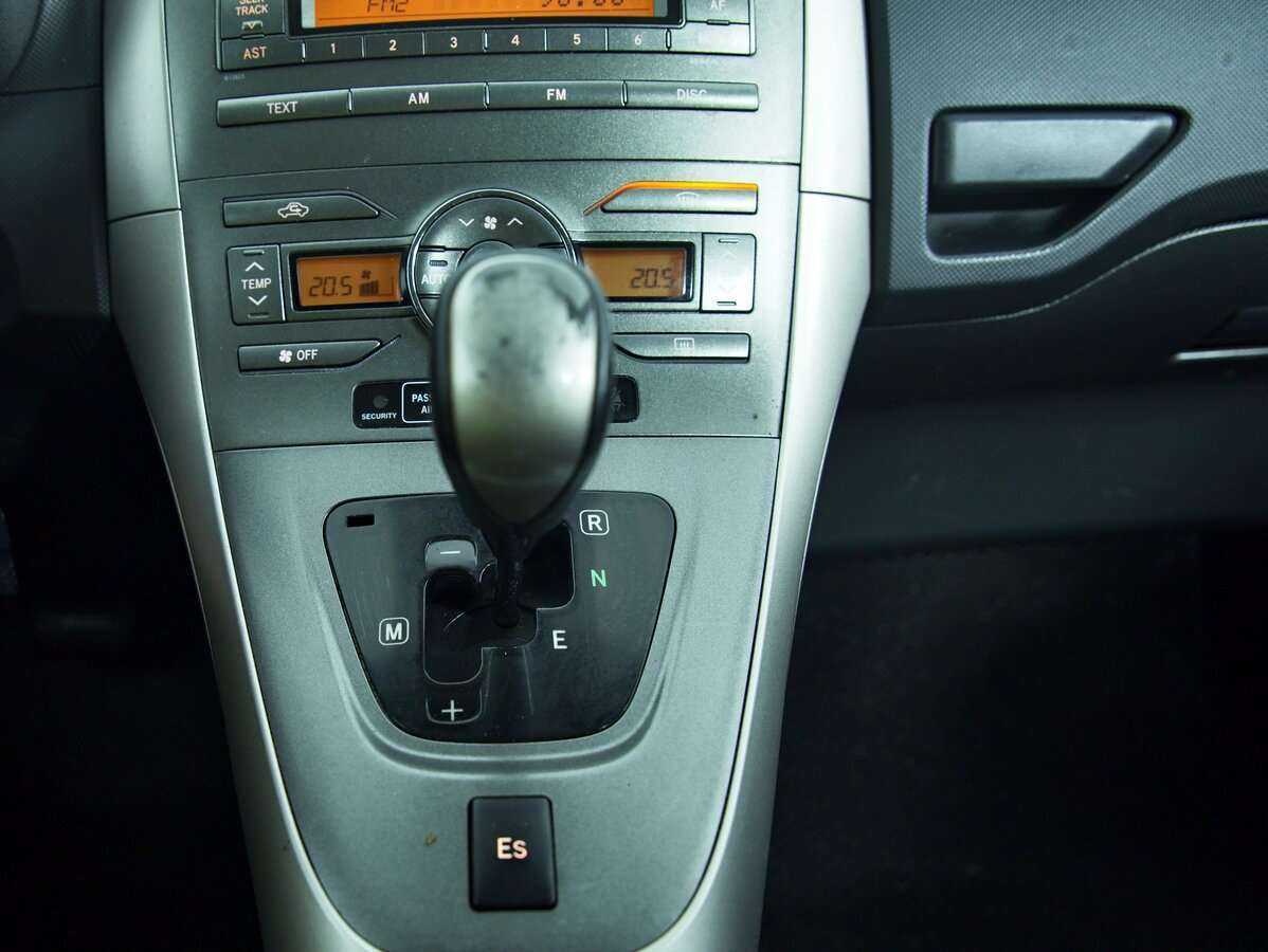 Toyota Auris, 2008 Фото №16