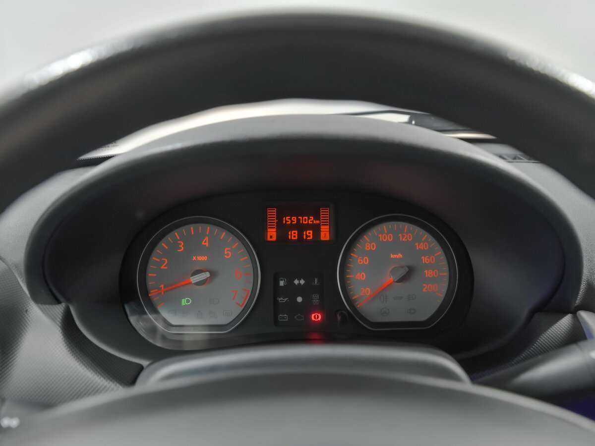 Renault Logan, 2011 Фото №7