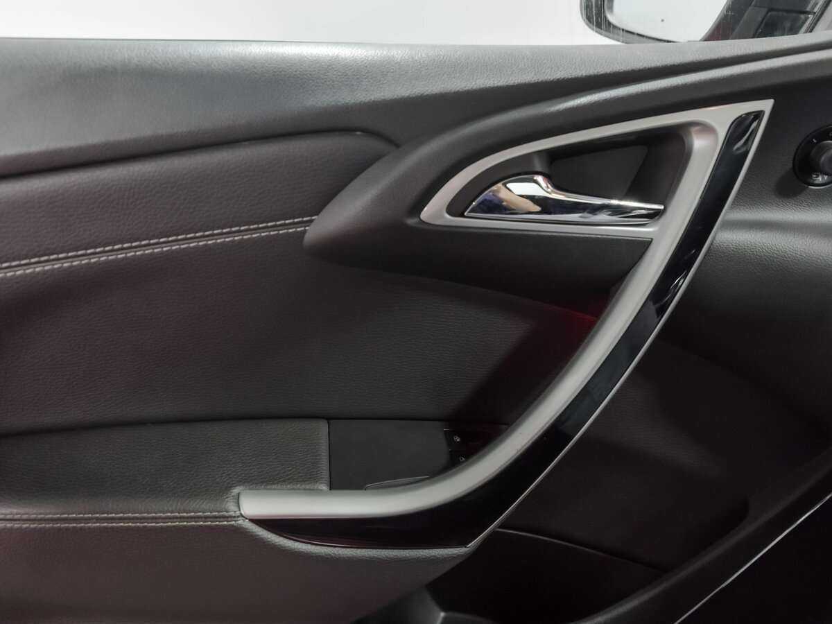 Opel Astra GTC, 2013 Фото №9