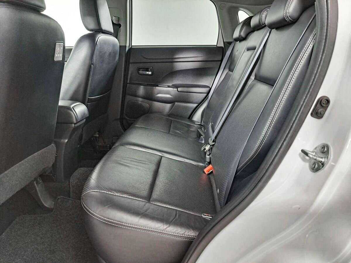 Mitsubishi ASX, 2011 Фото №10